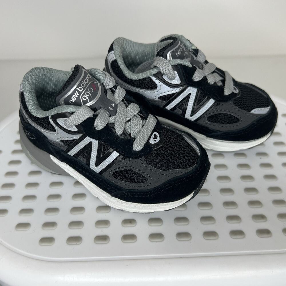 New Balance 990v6 Kids Size 4 Black Gray Made In USA Toddler Sneakers New In Box